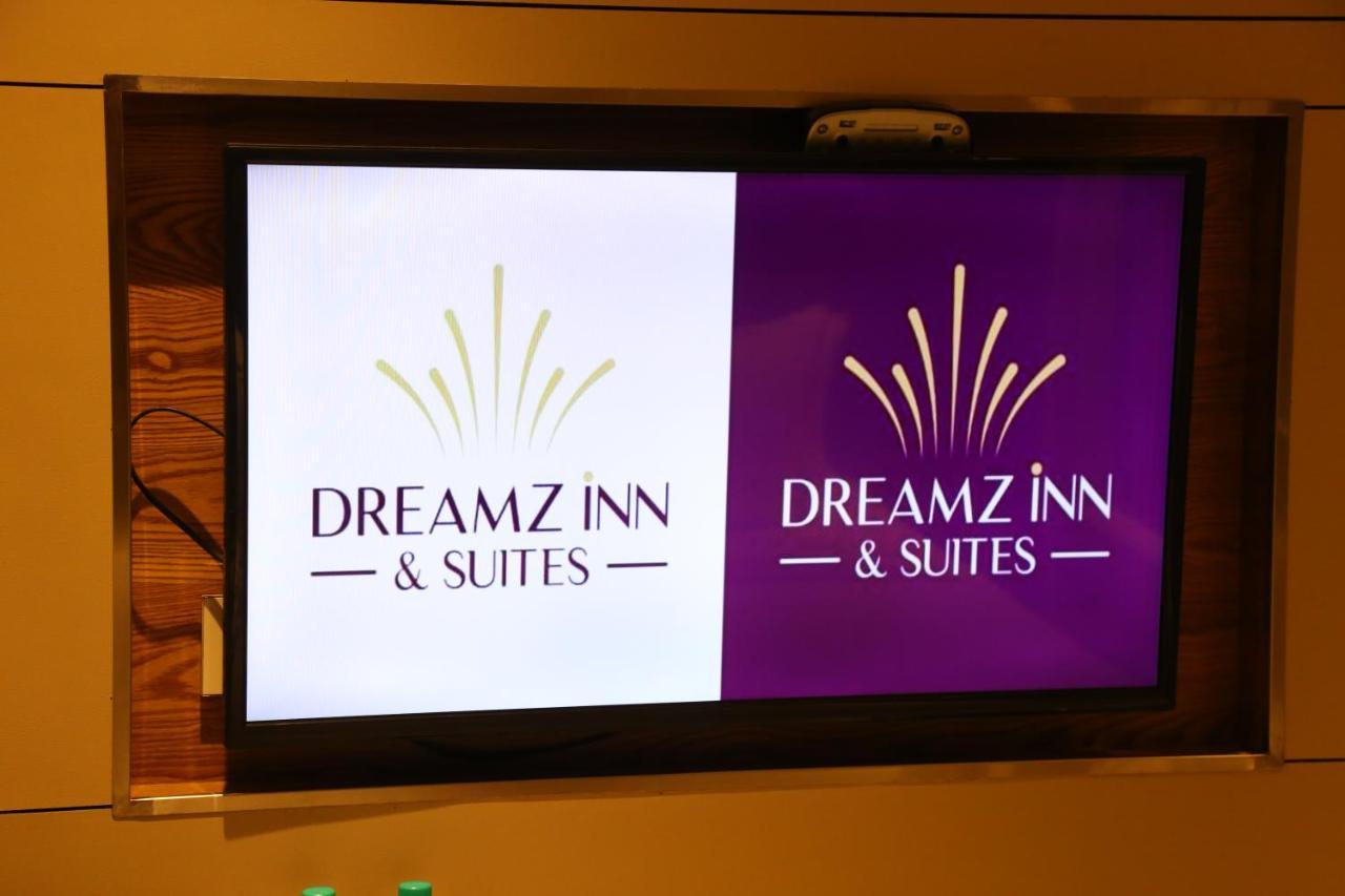 Dreamz Inn & Suites Zirakpur Eksteriør billede